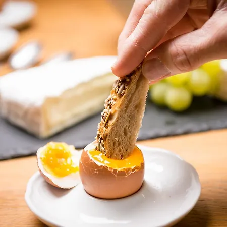 Enzian Frühstückspension Saalbach