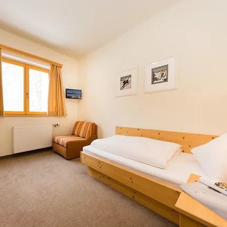 Enzian * זאלבך הינטרגלם